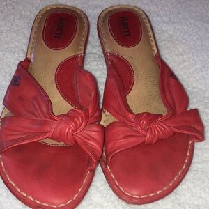Born Red Leather Women's Vibrant Knotted sandal’s size 10
